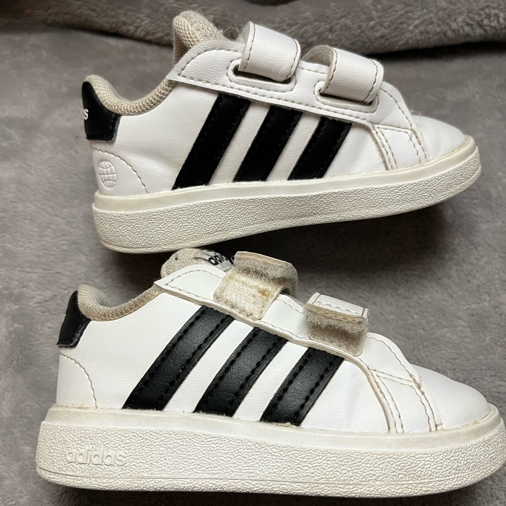 Adidas Kids White Velcro Sneakers